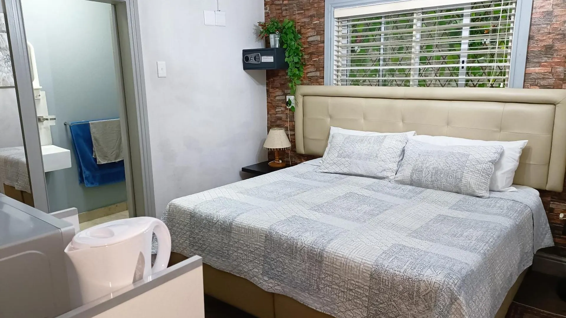 Camdene Guesthouse Le Cap